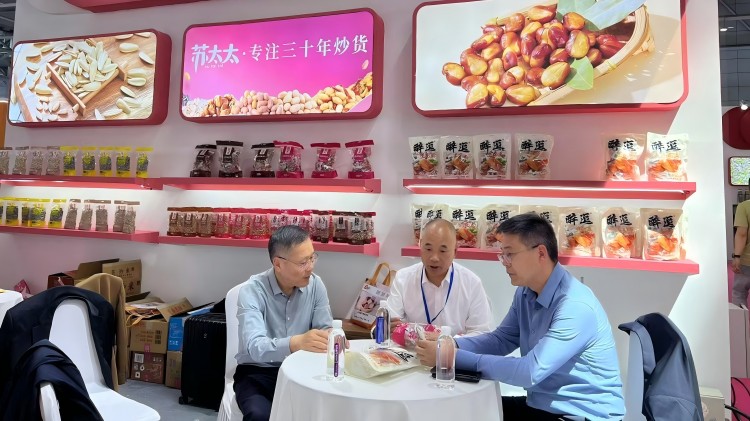 苏太太(1).jpg 苏太太(1).jpg