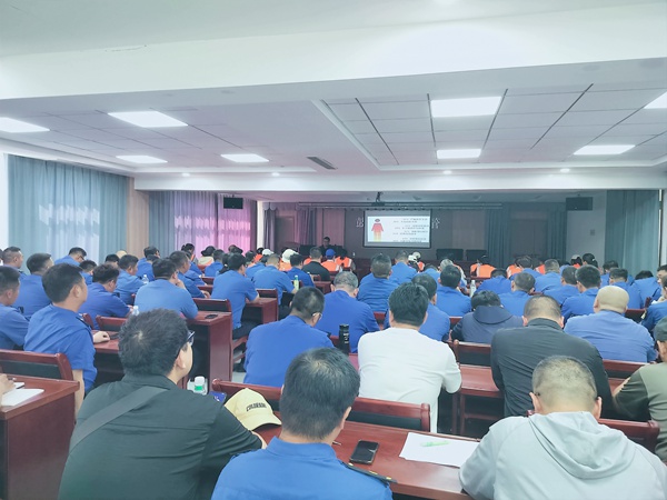 环卫600.jpg 环卫600.jpg